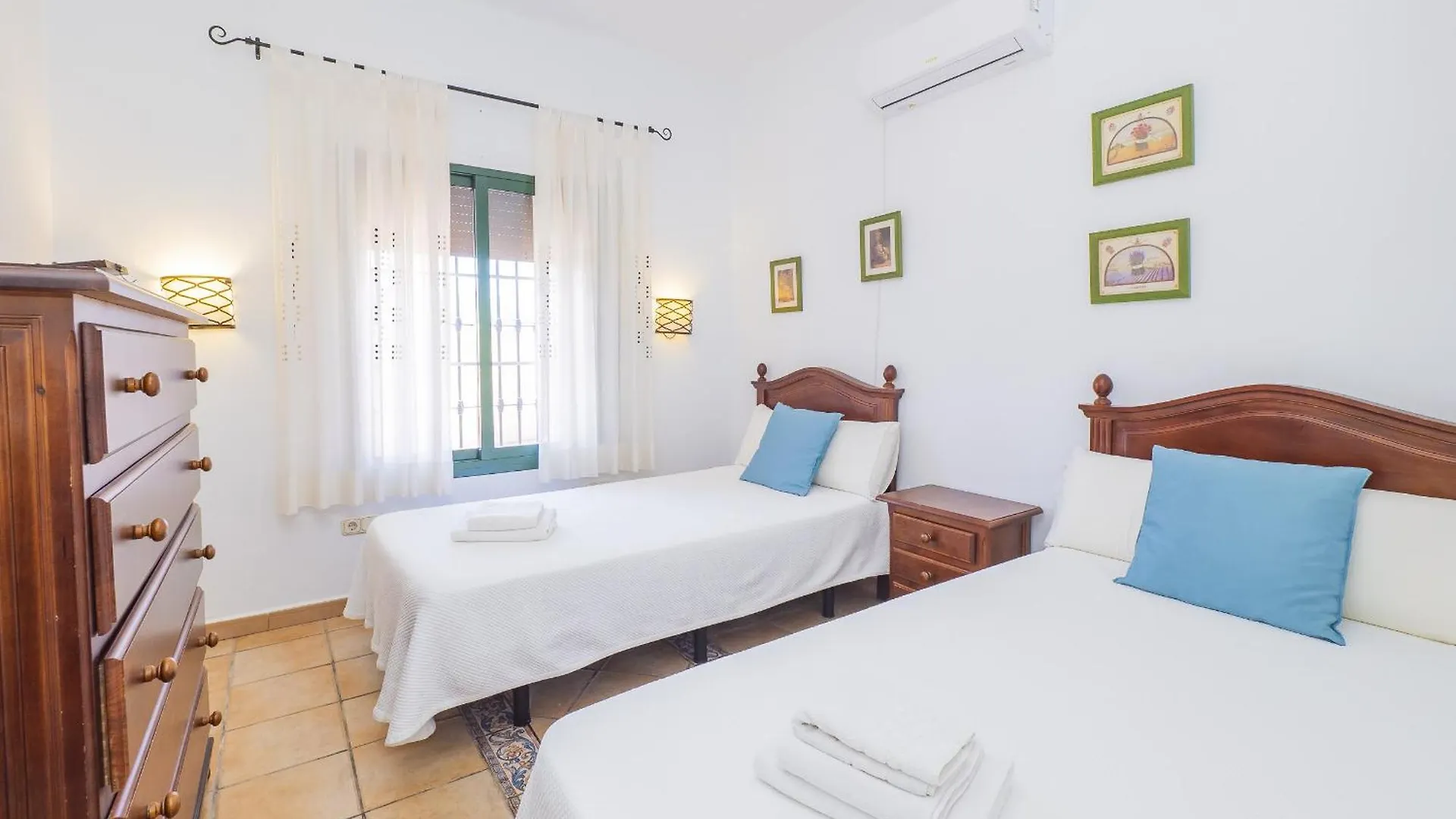 Holiday home Cubo'S Finca Colores De Alhaurin Alhaurin el Grande Spain